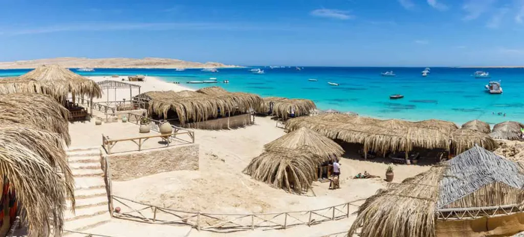 view of mahmya beach island in hurghada in spring